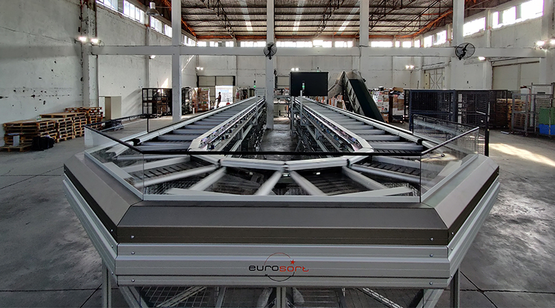 Split Tray Sorter in postal application