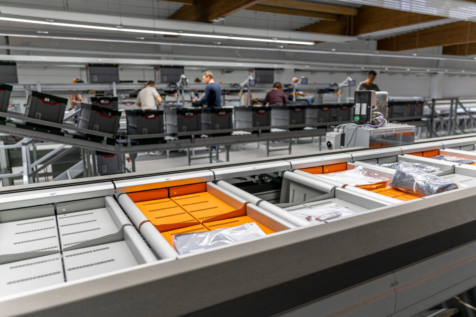 Over de Eurosort Split Tray Sorter
